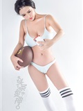 [Toutiao headline goddess] February 2, 2018 Bai Yihan Super Bowl girl(13)